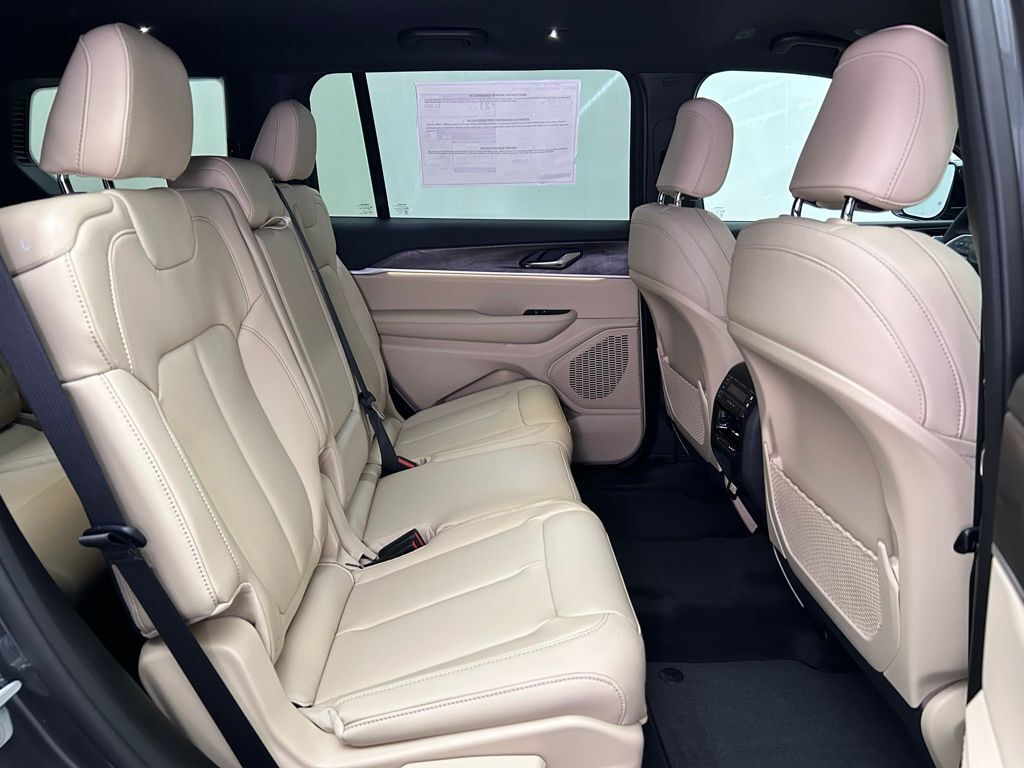 2025 Jeep Grand Cherokee L Limited Portland OR