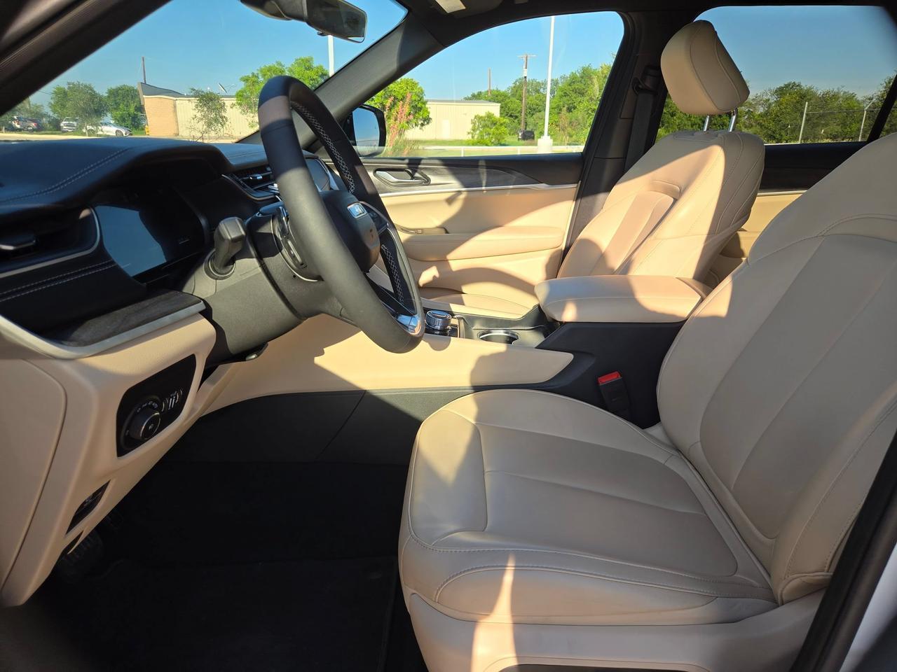2025 Jeep Grand Cherokee L Limited Castroville TX