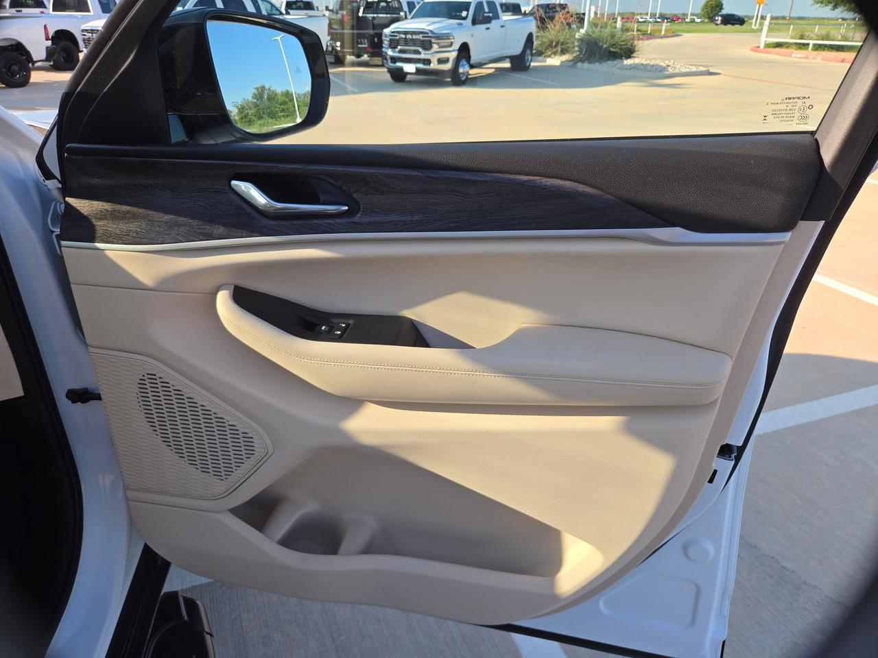 2025 Jeep Grand Cherokee L Limited Castroville TX