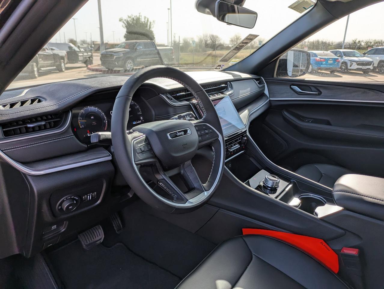 2025 Jeep Grand Cherokee L Limited Castroville TX