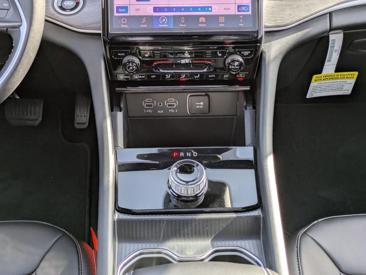 2025 Jeep Grand Cherokee L Limited Castroville TX