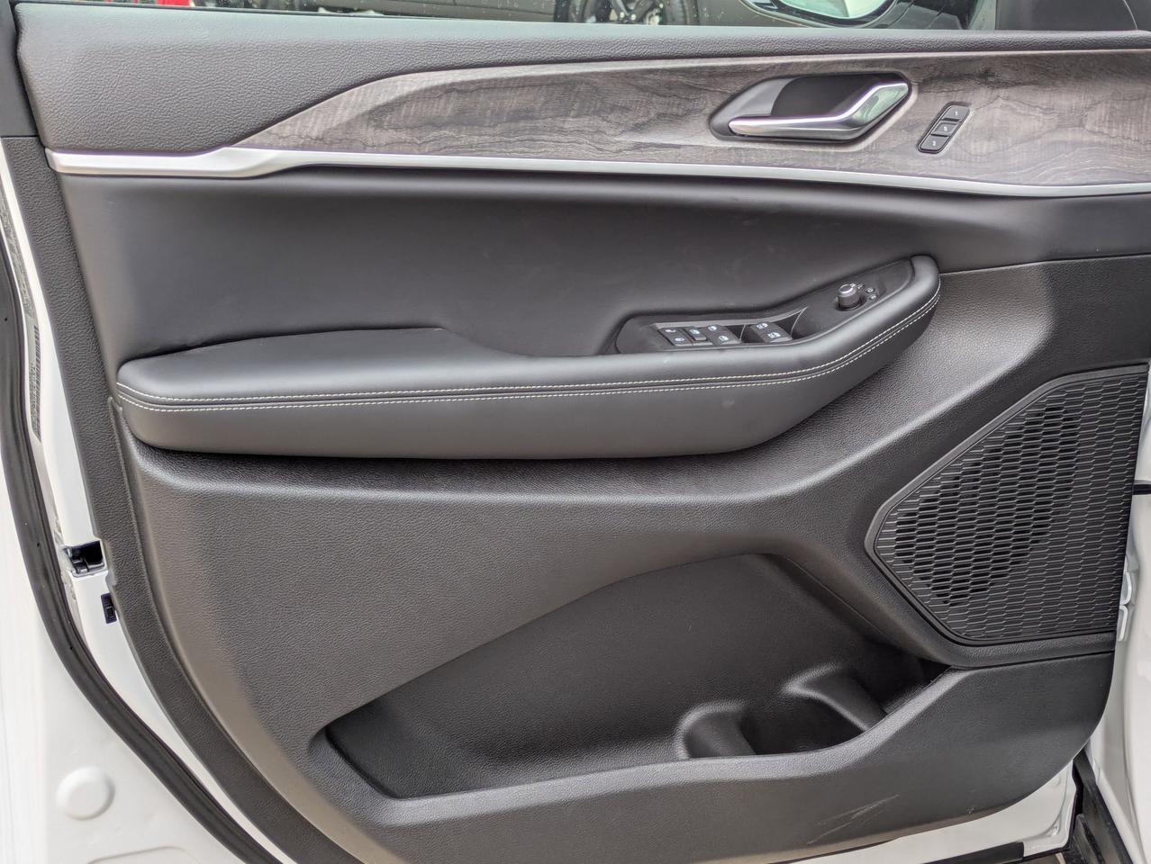 2025 Jeep Grand Cherokee L Limited Castroville TX