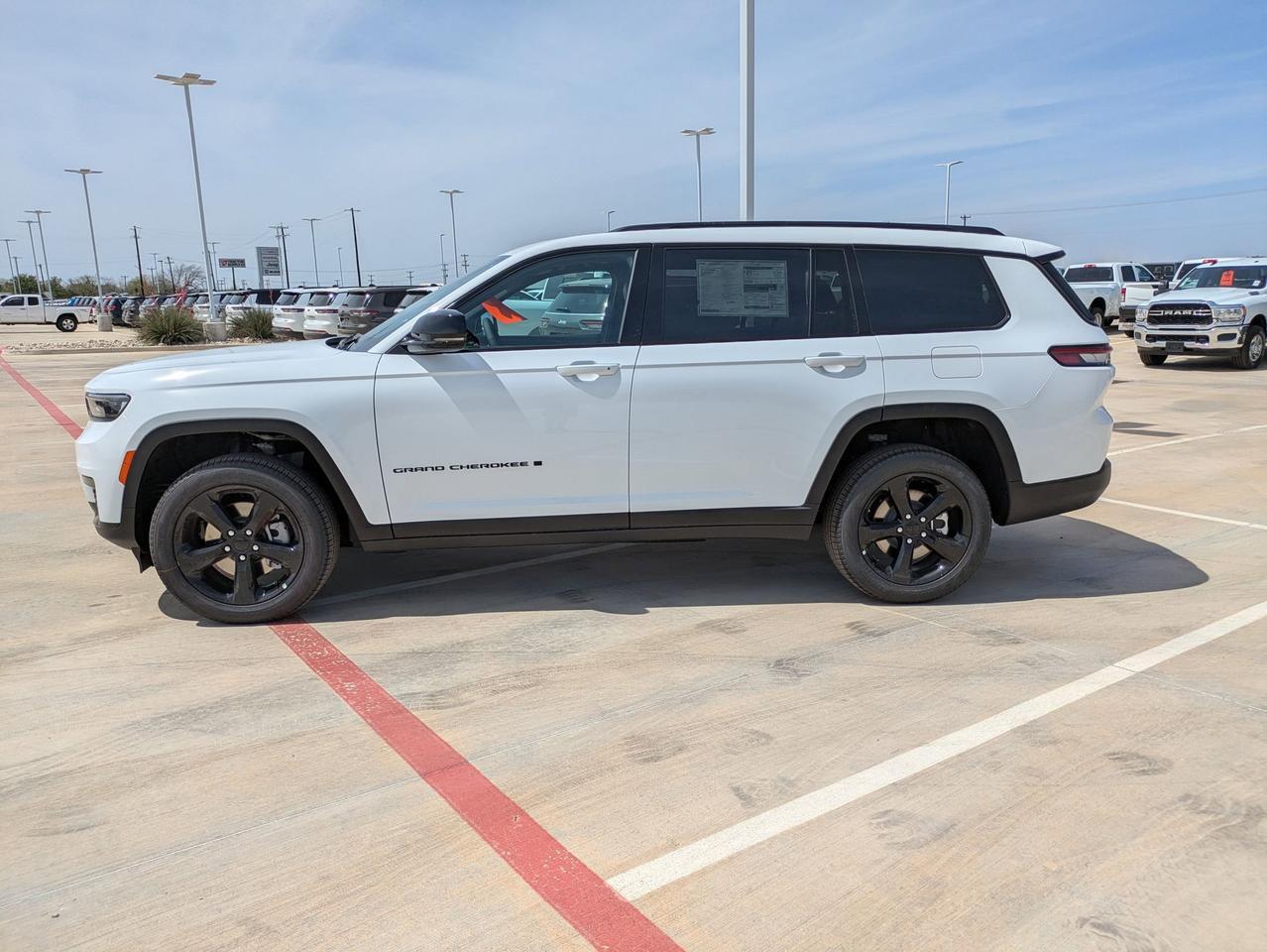 2025 Jeep Grand Cherokee L Limited Castroville TX