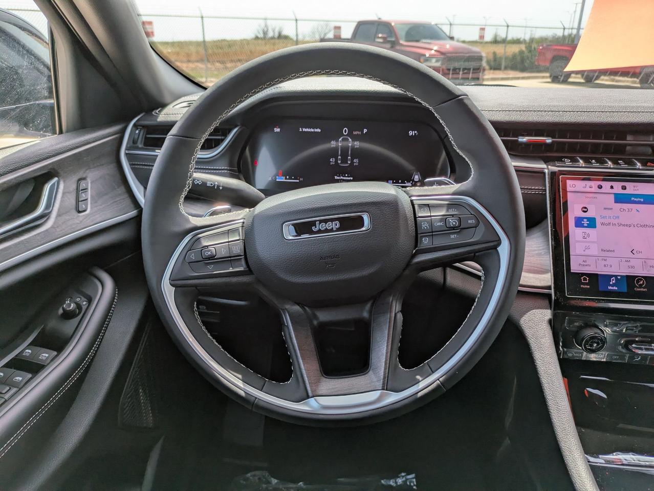 2025 Jeep Grand Cherokee L Limited Castroville TX