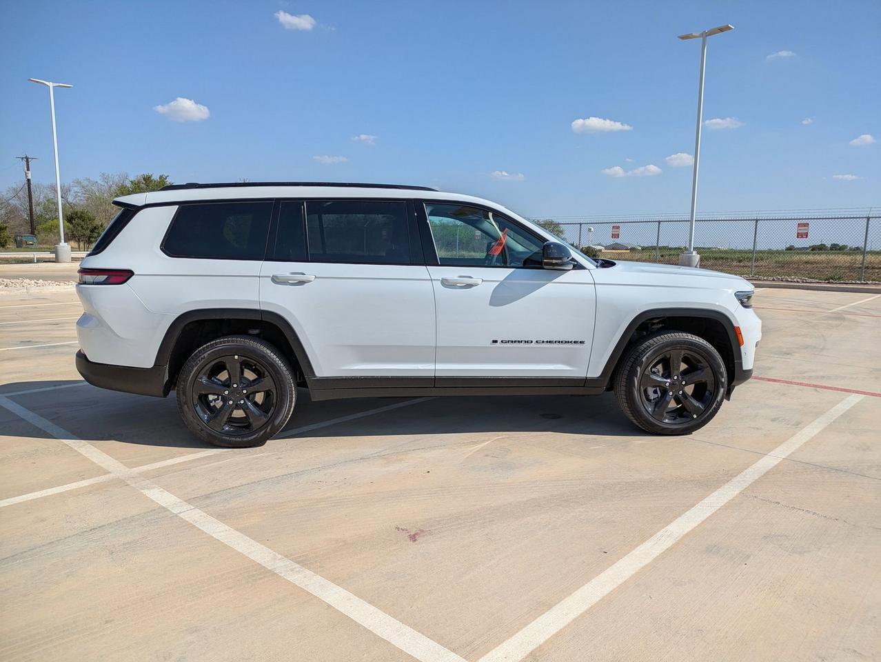 2025 Jeep Grand Cherokee L Limited Castroville TX