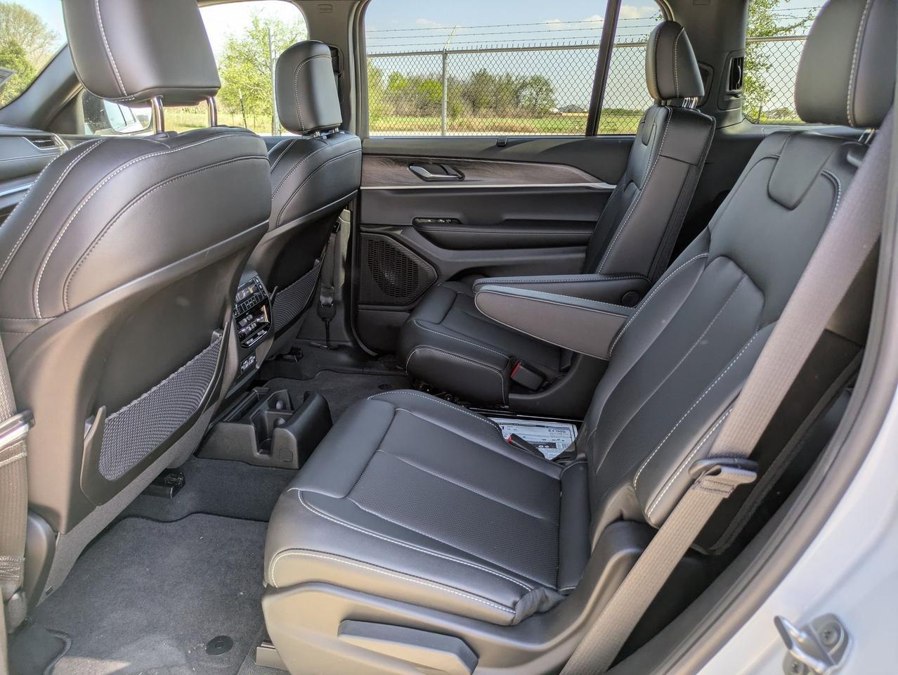 2025 Jeep Grand Cherokee L Limited Castroville TX