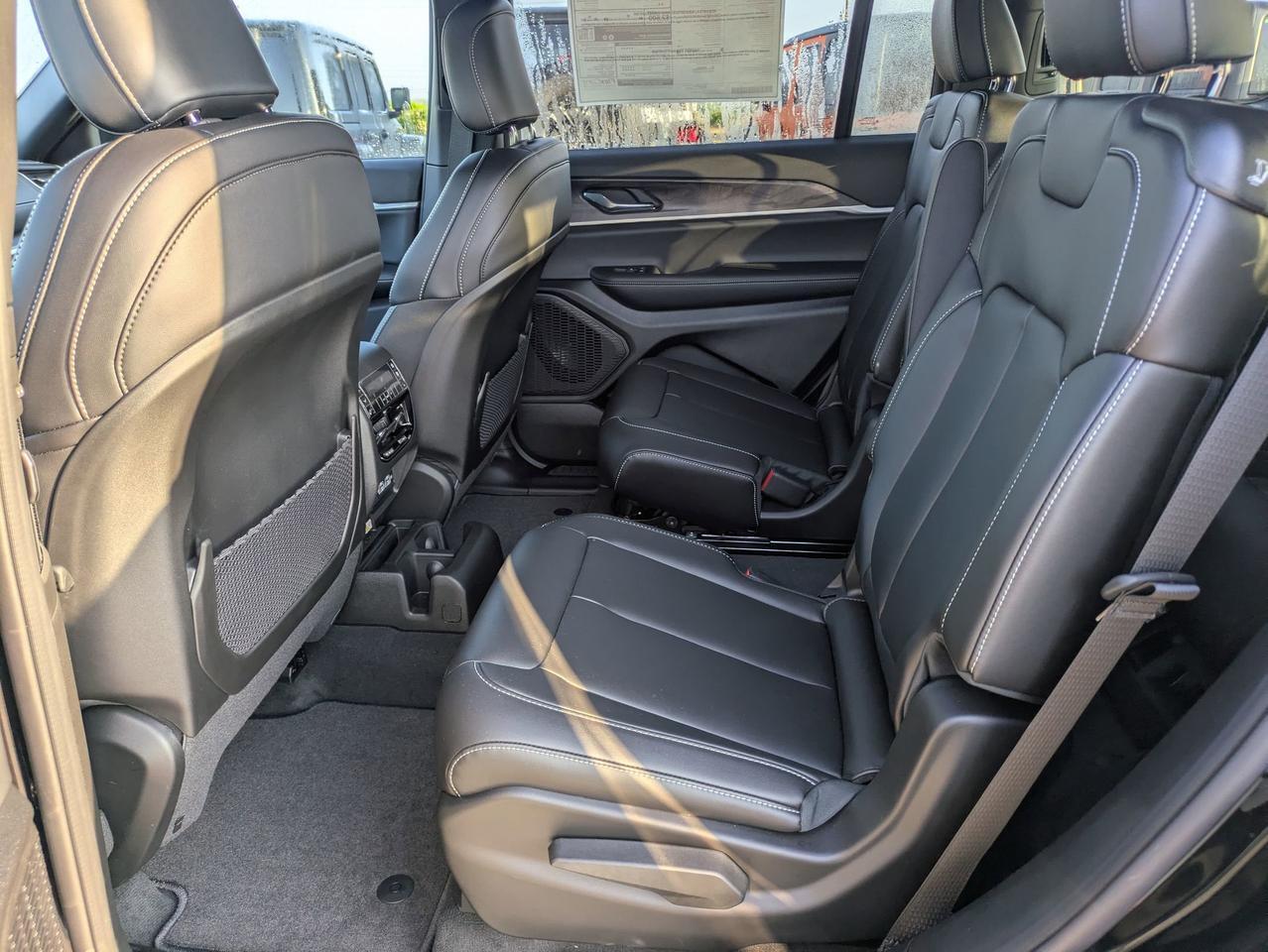 2025 Jeep Grand Cherokee L Limited Castroville TX