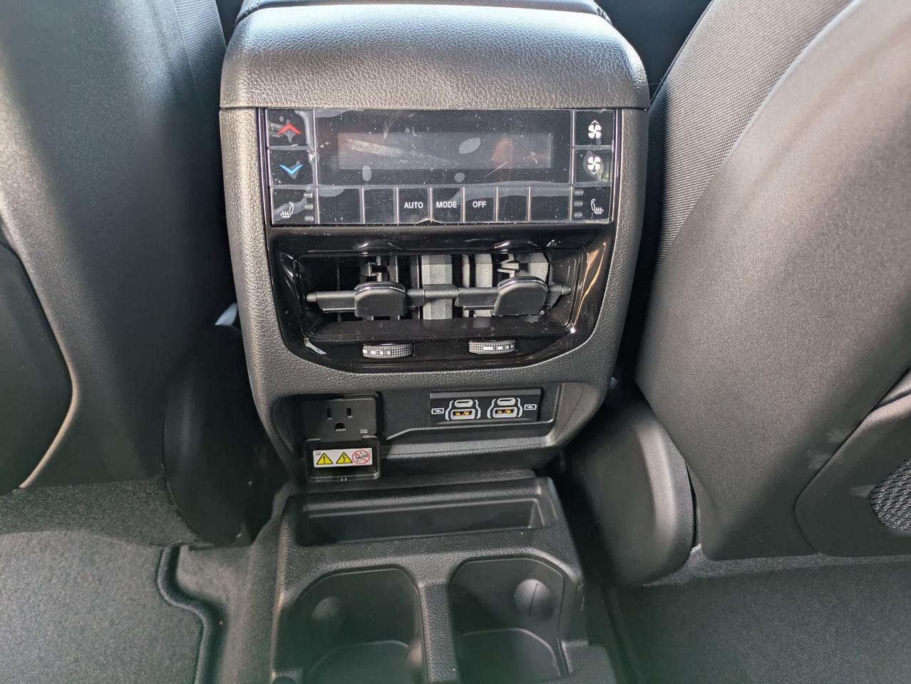 2025 Jeep Grand Cherokee L Limited Castroville TX