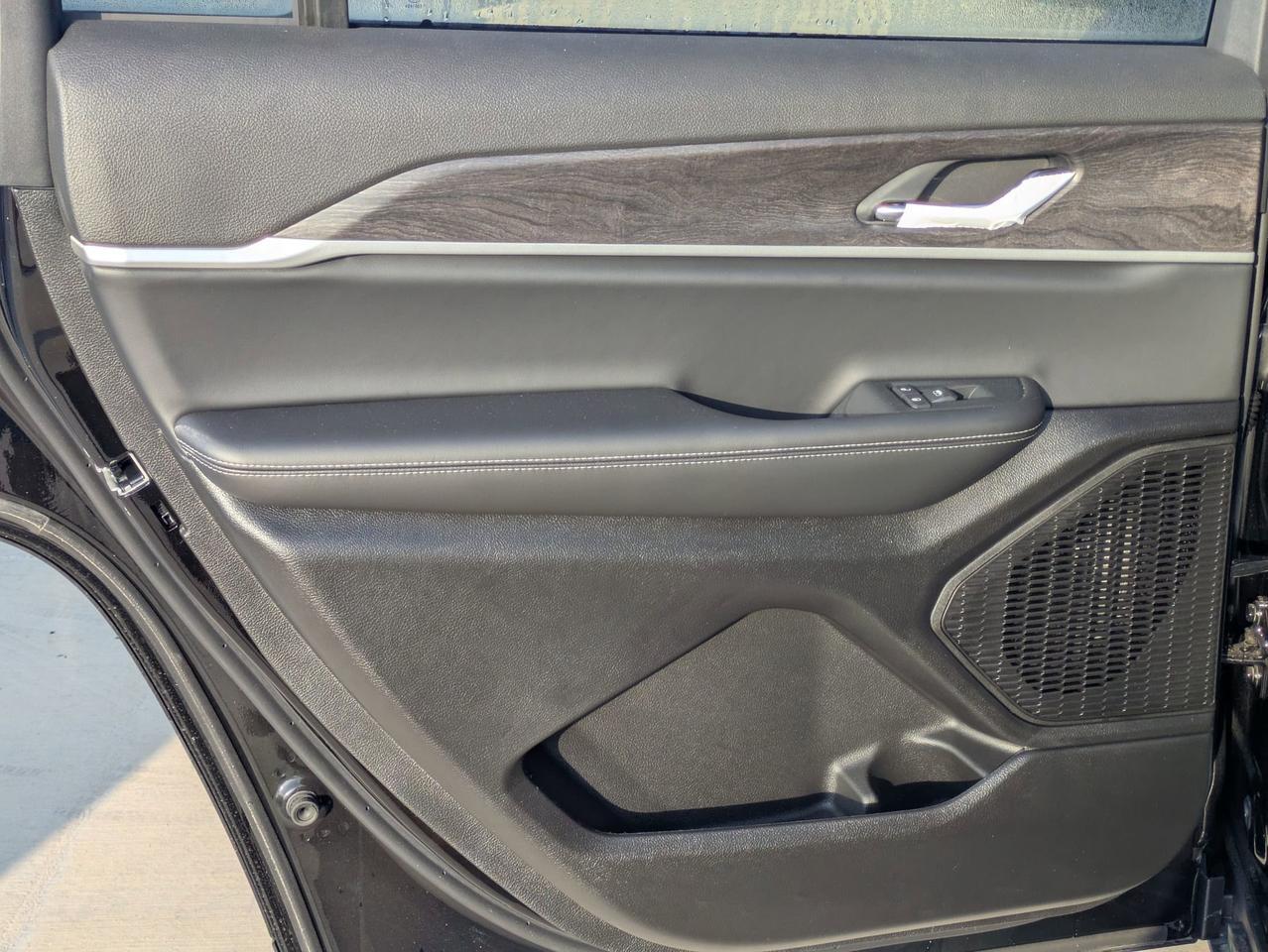 2025 Jeep Grand Cherokee L Limited Castroville TX