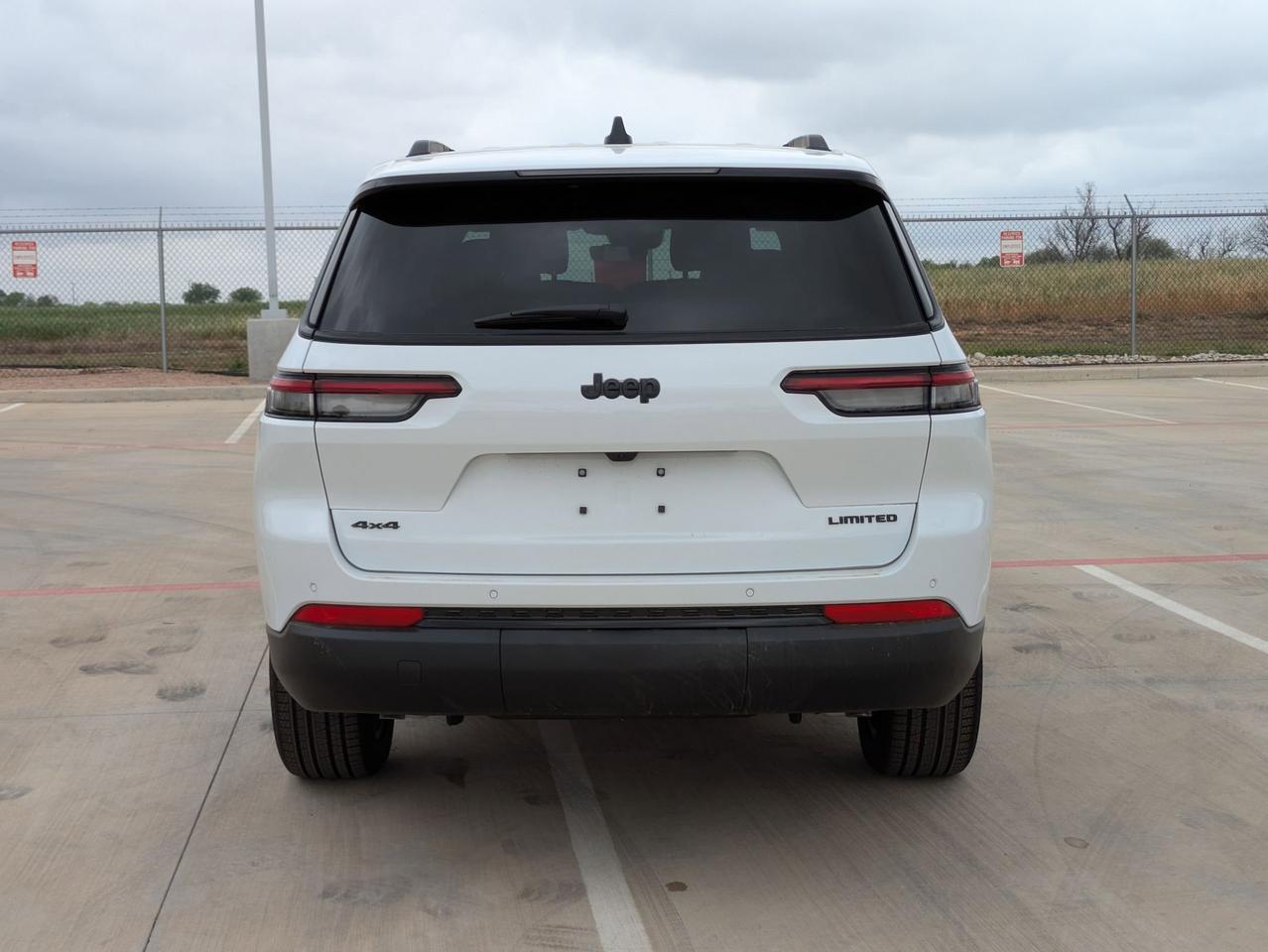 2025 Jeep Grand Cherokee L Limited Castroville TX