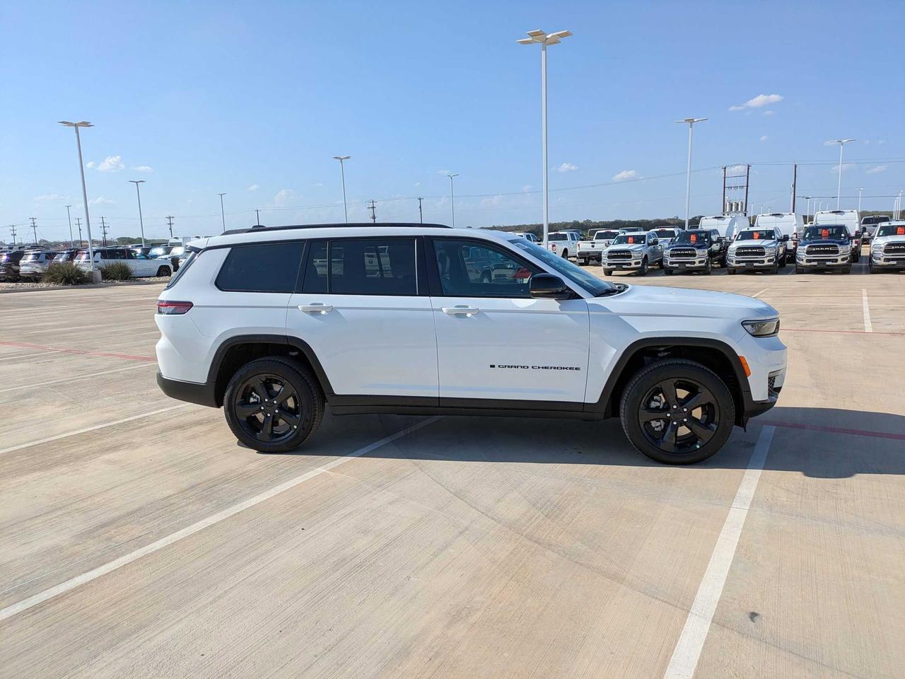 2025 Jeep Grand Cherokee L Limited Castroville TX
