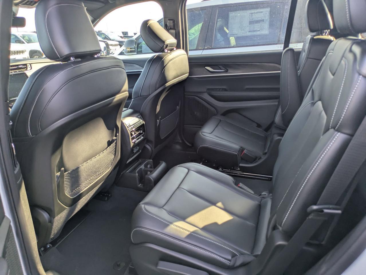 2025 Jeep Grand Cherokee L Limited Castroville TX