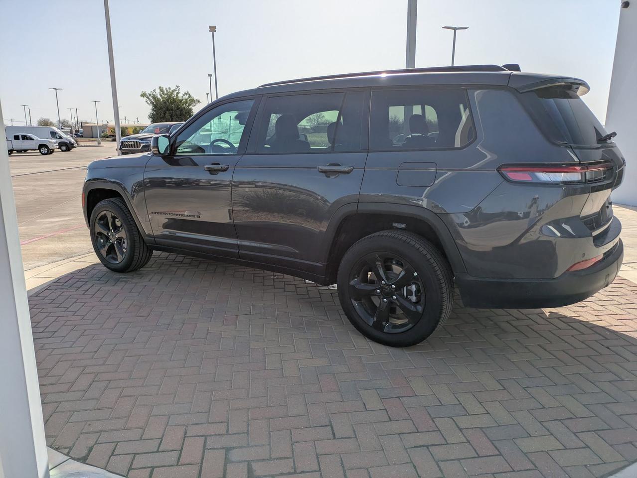 2025 Jeep Grand Cherokee L Limited Castroville TX