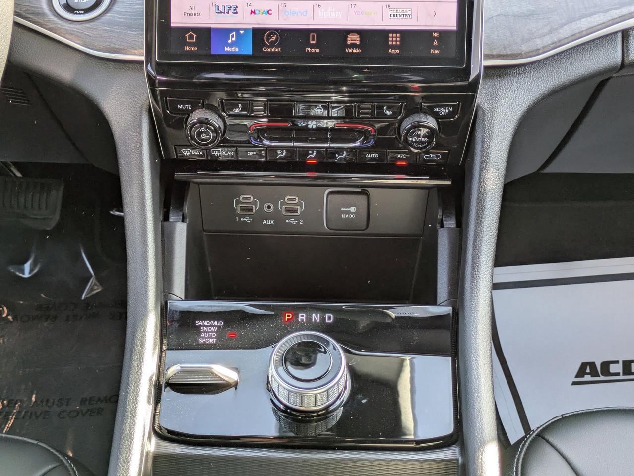 2025 Jeep Grand Cherokee L Limited Castroville TX