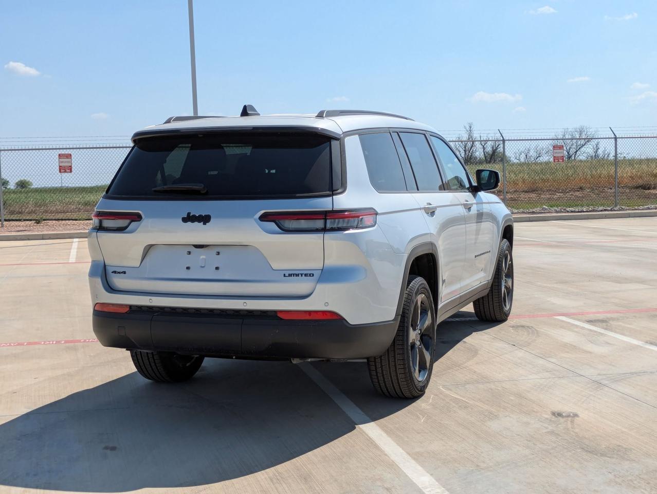 2025 Jeep Grand Cherokee L Limited Castroville TX