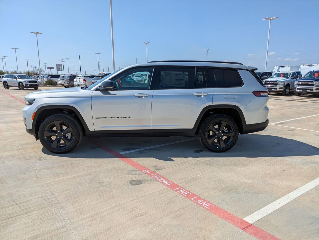 2025 Jeep Grand Cherokee L Limited Castroville TX