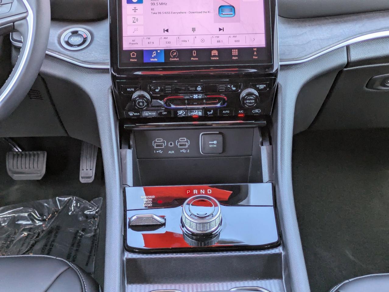 2025 Jeep Grand Cherokee L Limited Castroville TX