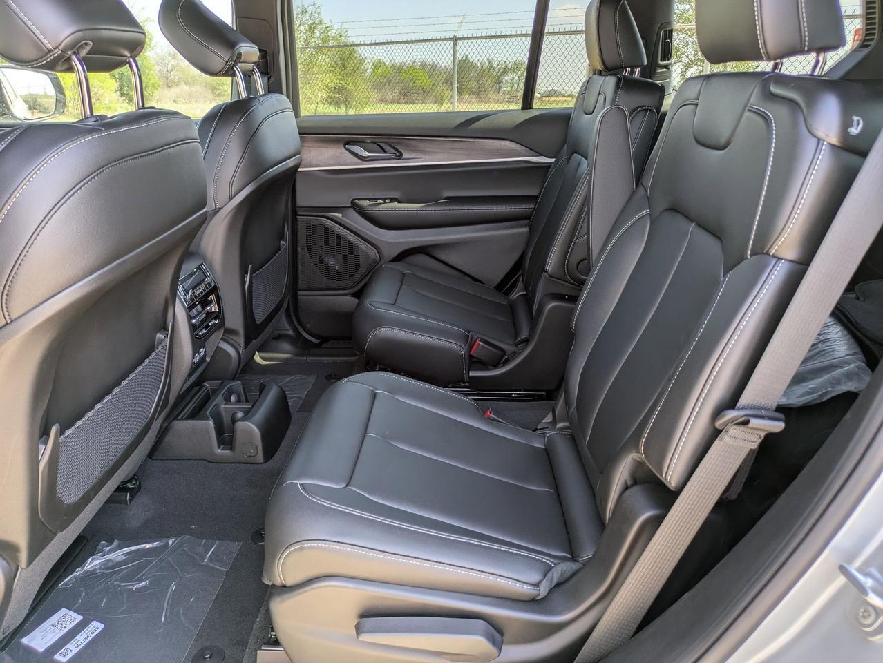 2025 Jeep Grand Cherokee L Limited Castroville TX