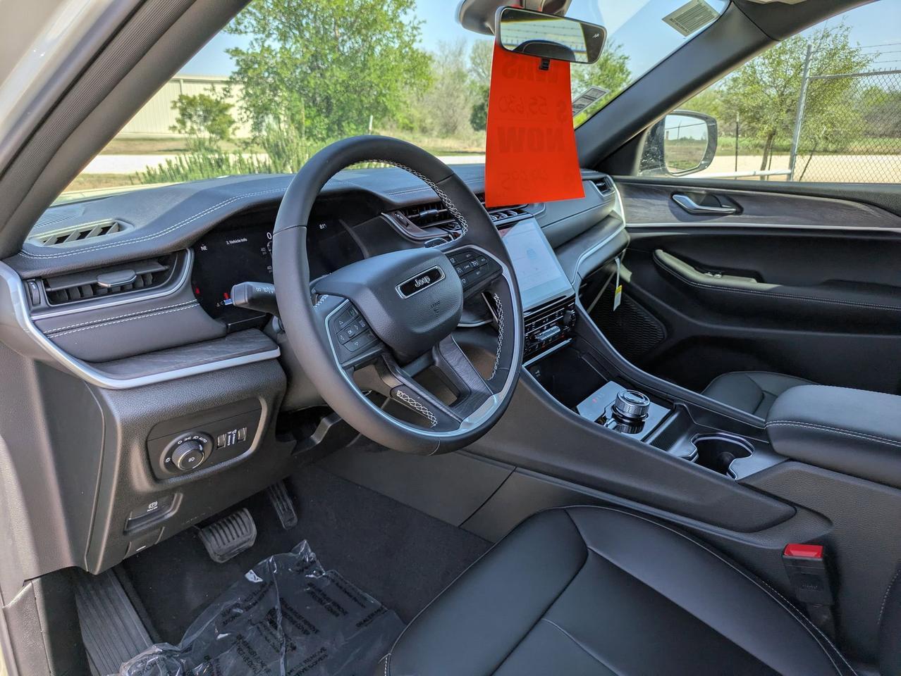 2025 Jeep Grand Cherokee L Limited Castroville TX