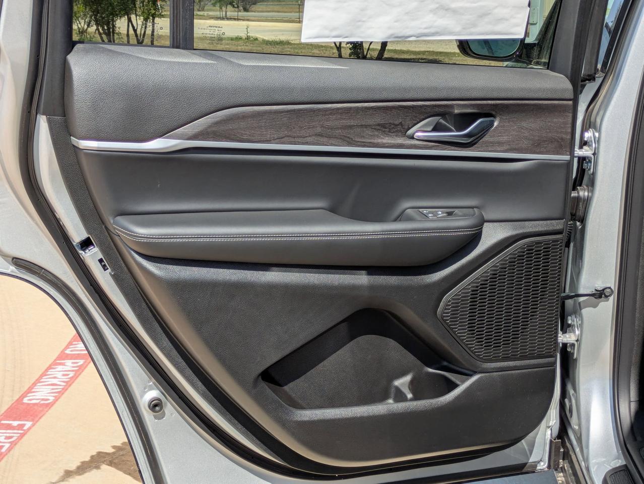 2025 Jeep Grand Cherokee L Limited Castroville TX