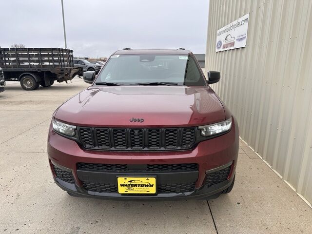 2025 Jeep Grand Cherokee L Limited Watertown SD