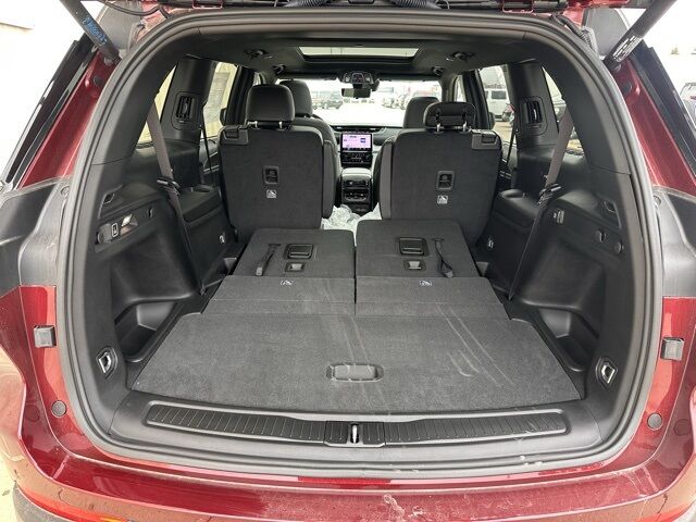 2025 Jeep Grand Cherokee L Limited Watertown SD