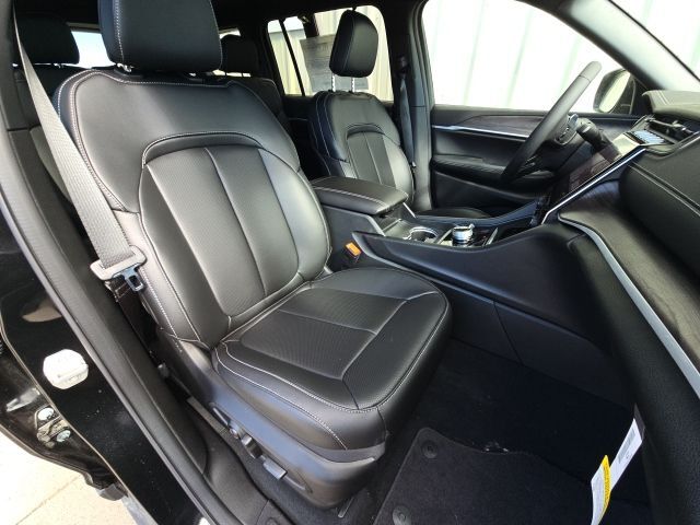 2025 Jeep Grand Cherokee L Limited Watertown SD