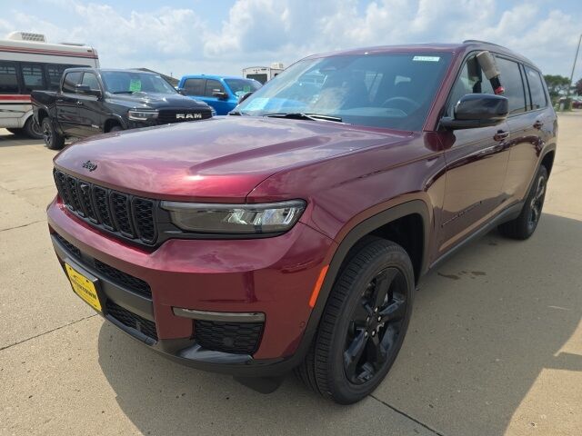 2025 Jeep Grand Cherokee L Limited Watertown SD
