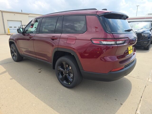 2025 Jeep Grand Cherokee L Limited Watertown SD