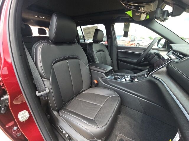 2025 Jeep Grand Cherokee L Limited Watertown SD
