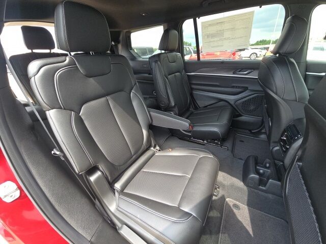 2025 Jeep Grand Cherokee L Limited Watertown SD