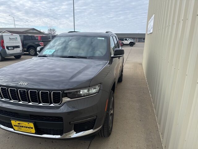 2025 Jeep Grand Cherokee L Limited Watertown SD