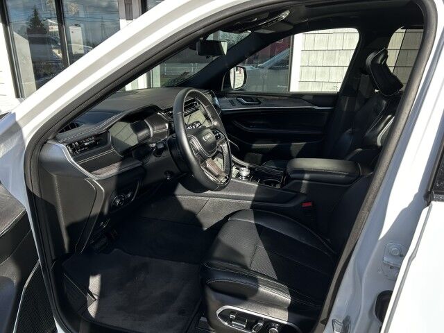 2025 Jeep Grand Cherokee L Overland Marshfield MA