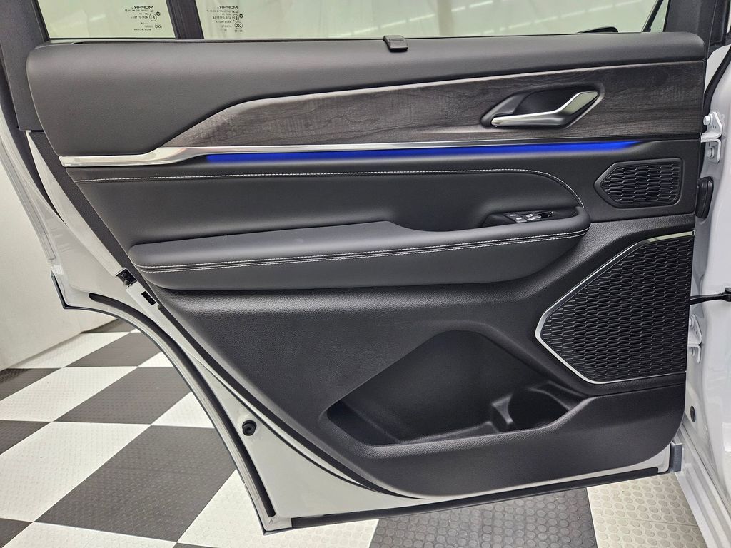 2025 Jeep Grand Cherokee L Overland Portland OR