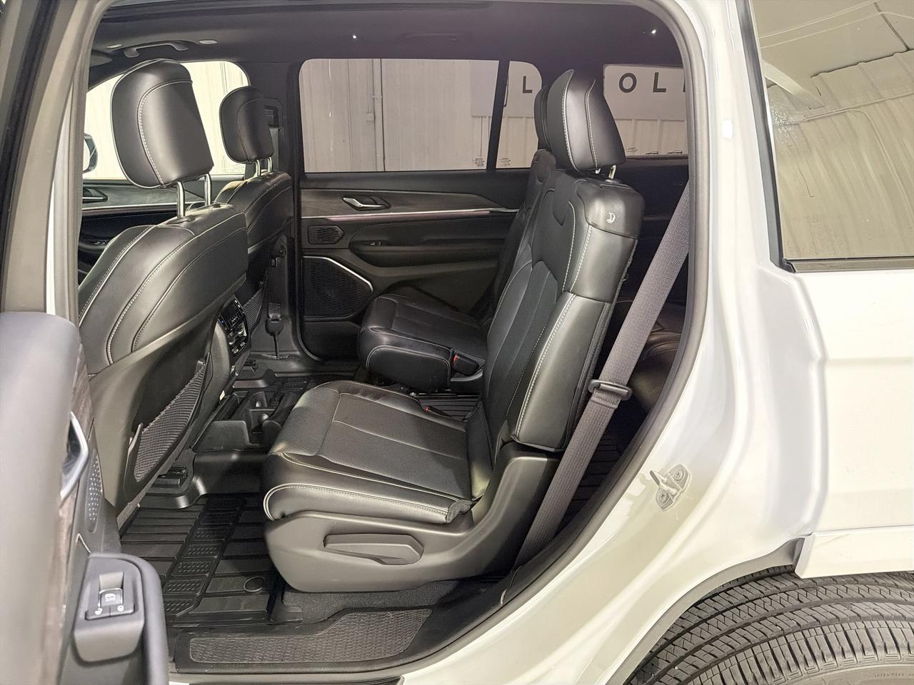 2025 Jeep Grand Cherokee L Overland San Antonio TX