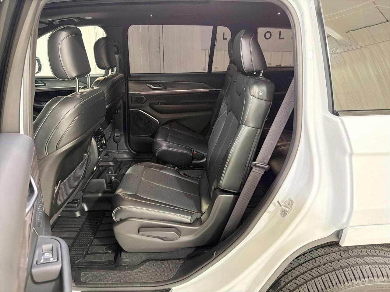 2025 Jeep Grand Cherokee L Overland San Antonio TX
