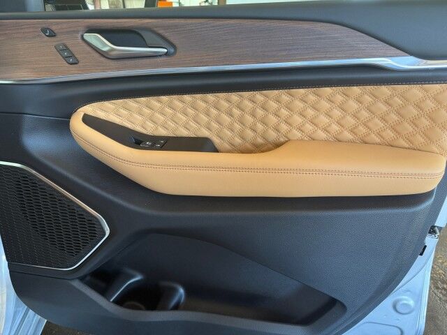 2025 Jeep Grand Cherokee L Summit Burnet TX