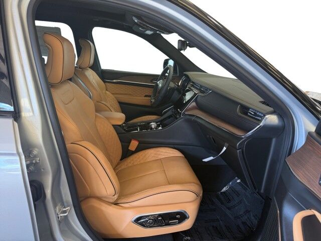 2025 Jeep Grand Cherokee L Summit Burnet TX