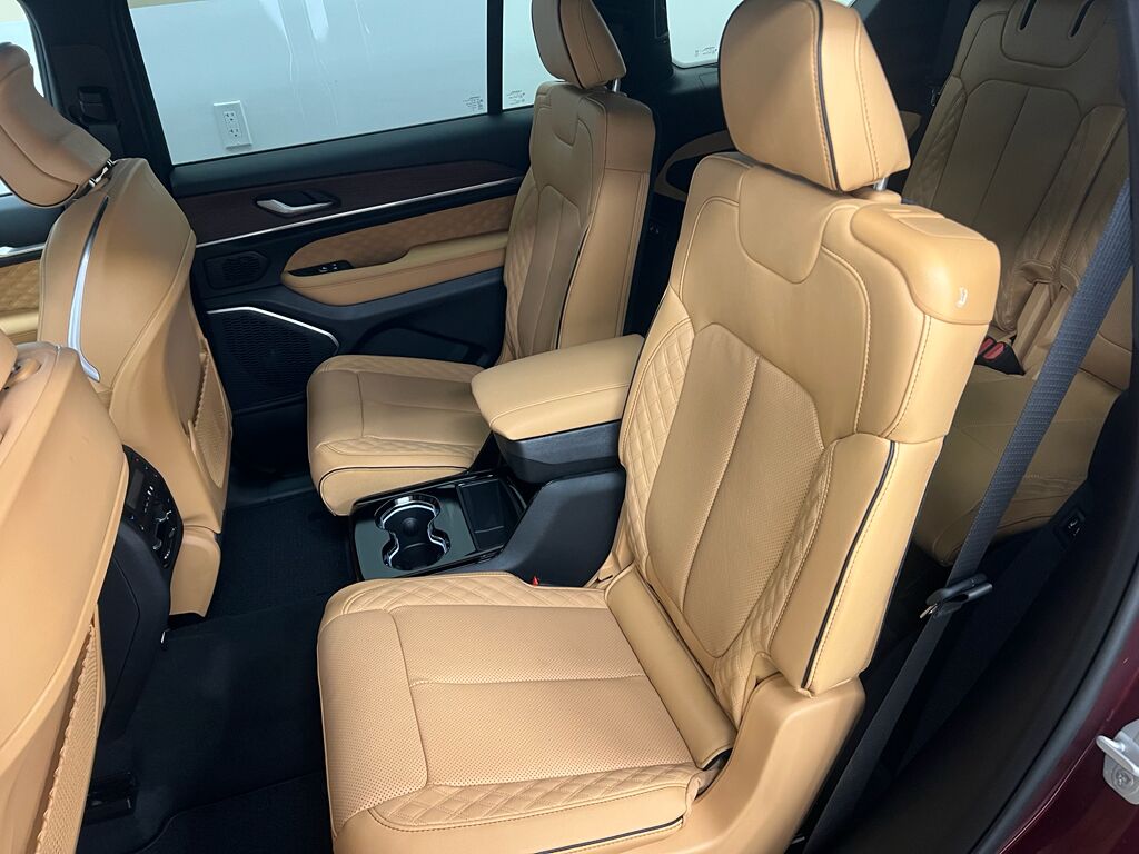 2025 Jeep Grand Cherokee L Summit Bozeman MT