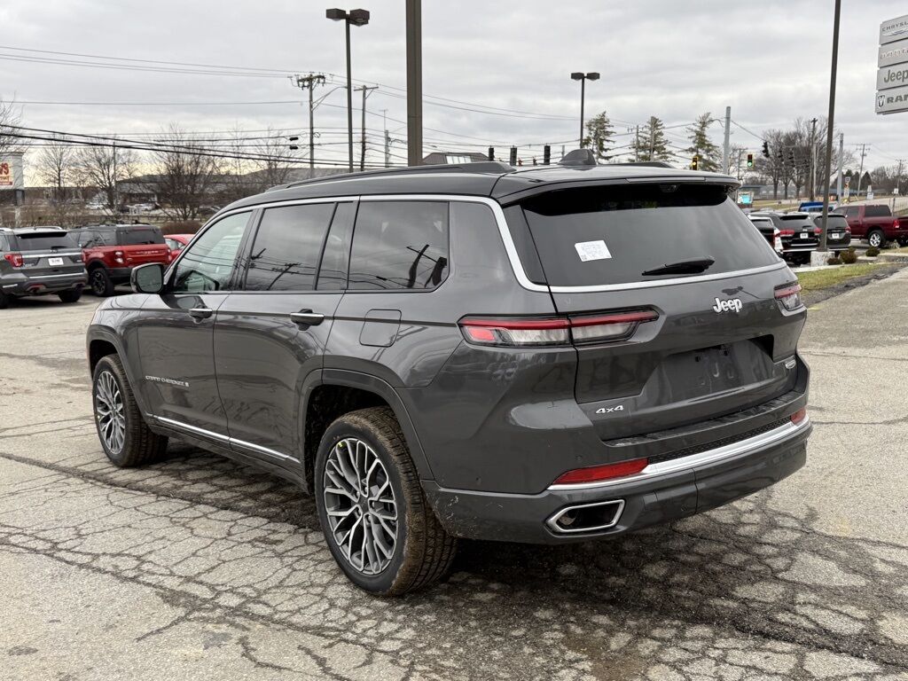 2025 Jeep Grand Cherokee L Summit Crestwood KY