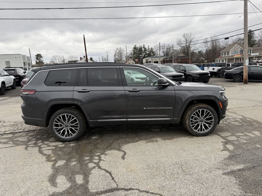 2025 Jeep Grand Cherokee L Summit Crestwood KY