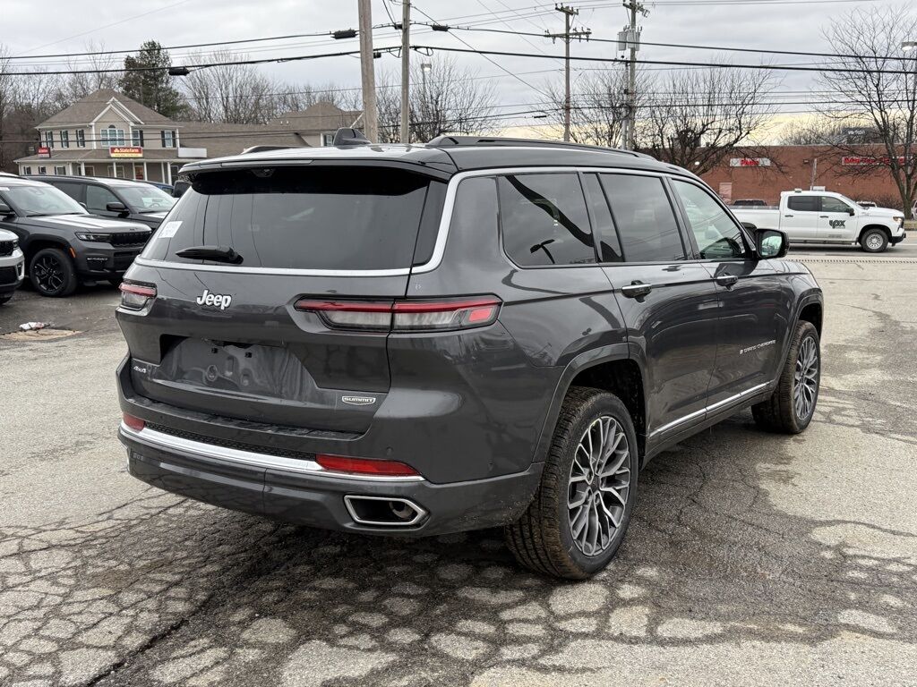 2025 Jeep Grand Cherokee L Summit Crestwood KY
