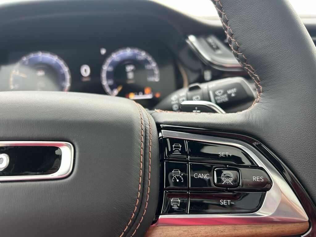 2025 Jeep Grand Cherokee L Summit Crestwood KY