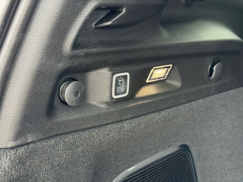 2025 Jeep Grand Cherokee L Summit Crestwood KY