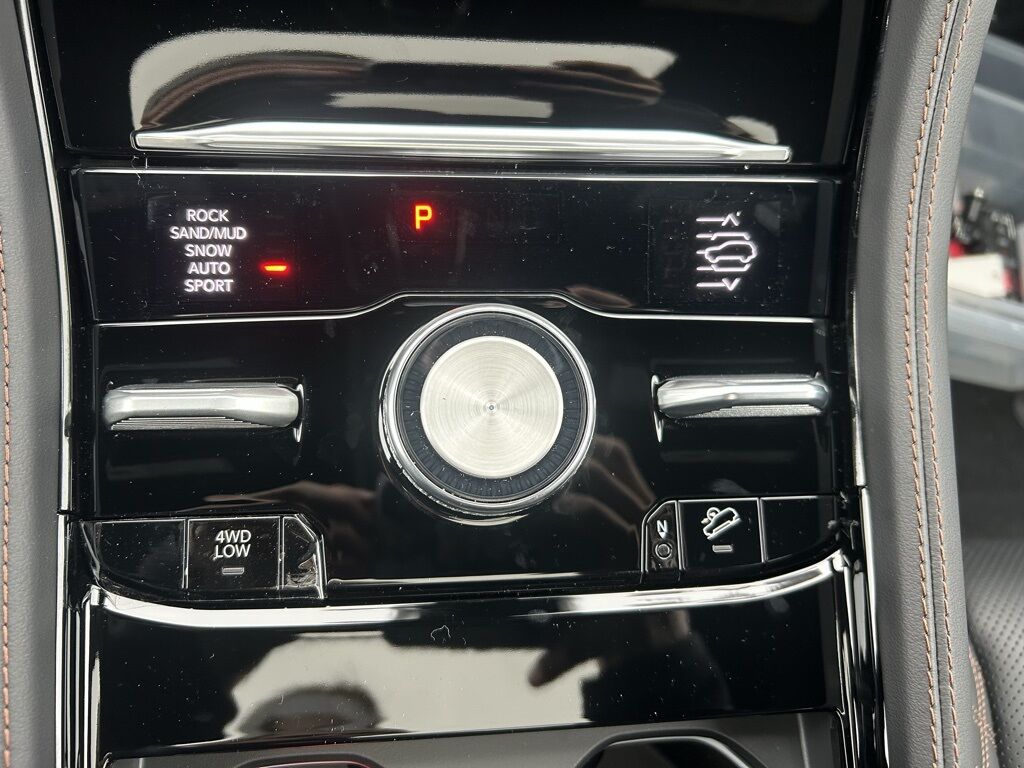 2025 Jeep Grand Cherokee L Summit Crestwood KY