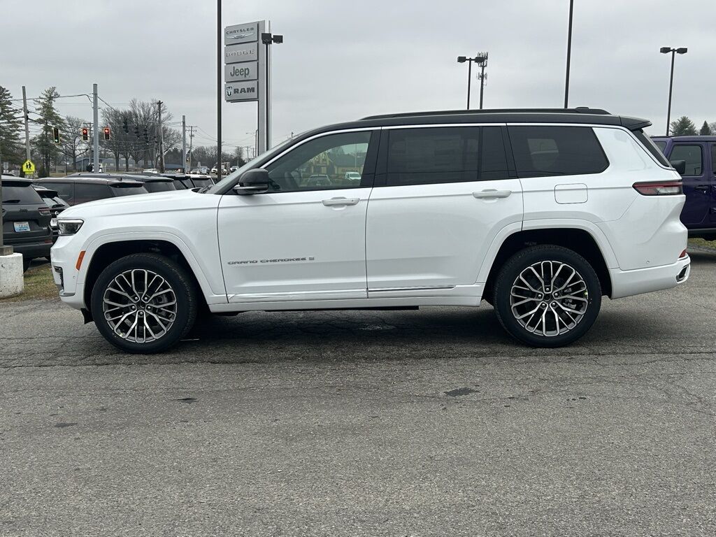 2025 Jeep Grand Cherokee L Summit Crestwood KY