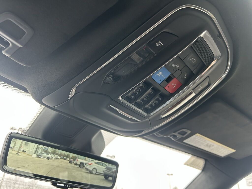 2025 Jeep Grand Cherokee L Summit Crestwood KY