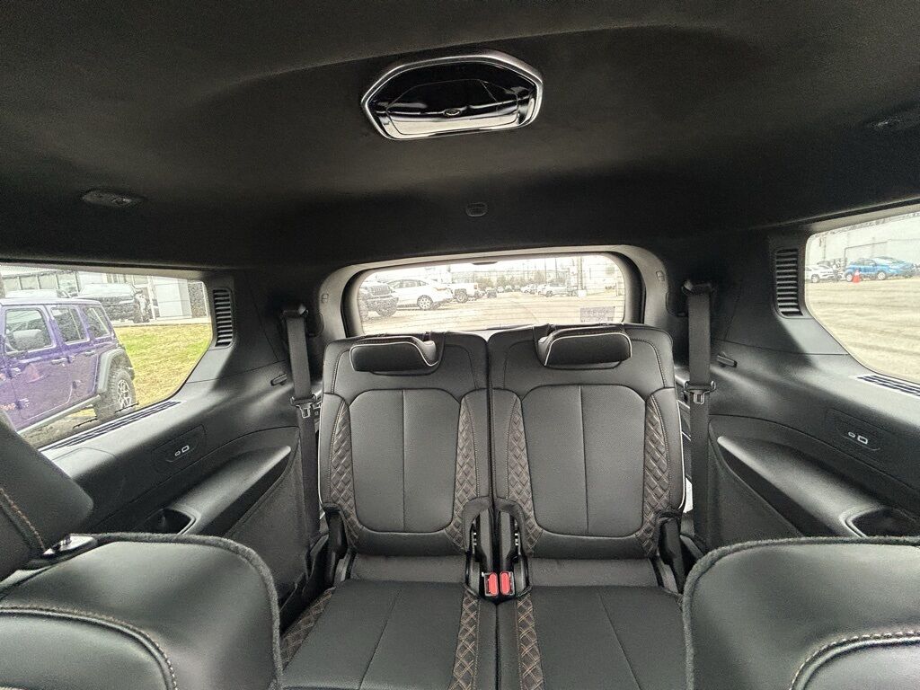 2025 Jeep Grand Cherokee L Summit Crestwood KY