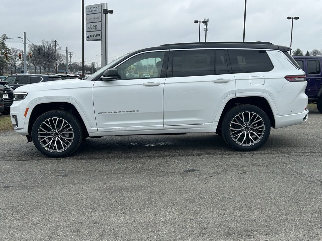 2025 Jeep Grand Cherokee L Summit Crestwood KY