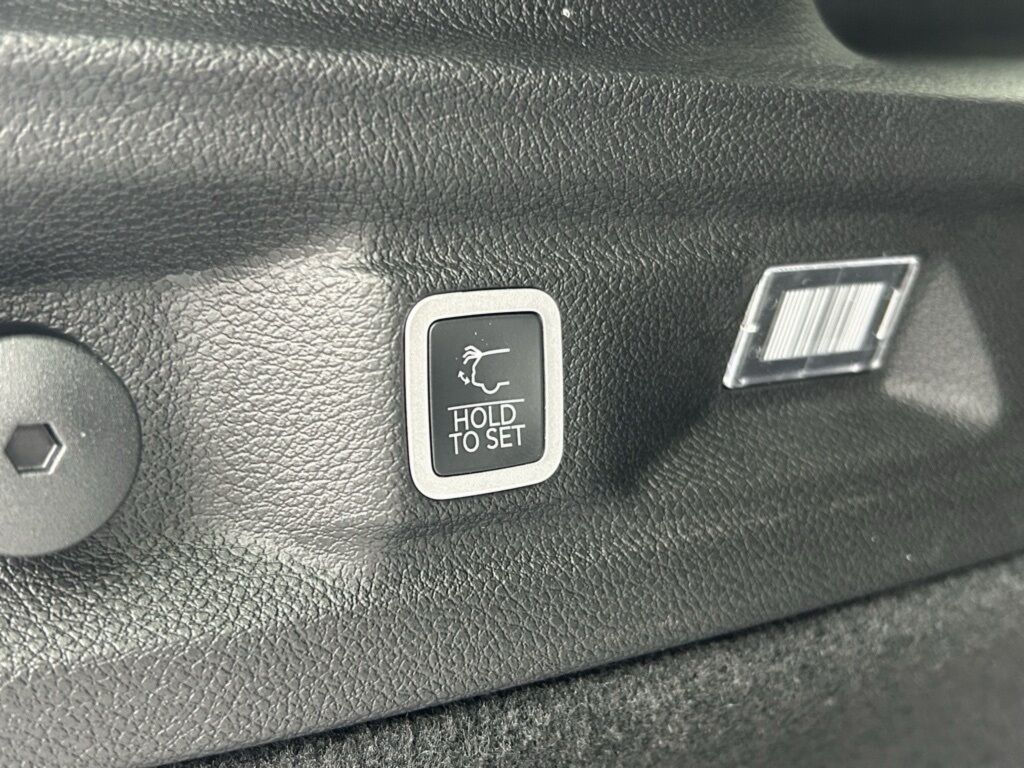 2025 Jeep Grand Cherokee L Summit Crestwood KY